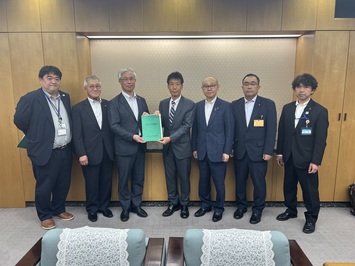 原邦彰総務審議官