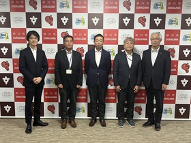 開発局武田課長・河川事務所池田所長、北海道大学石塚教授