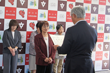 広報委員永年勤続表彰